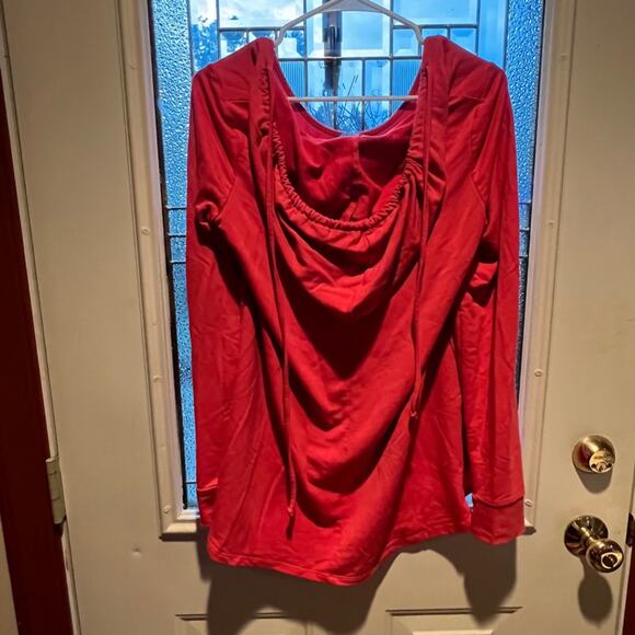 Wear Me Out Cayenne Kangaroo Hoodie Coral Color Size Small/Medium - Picture 10 of 12